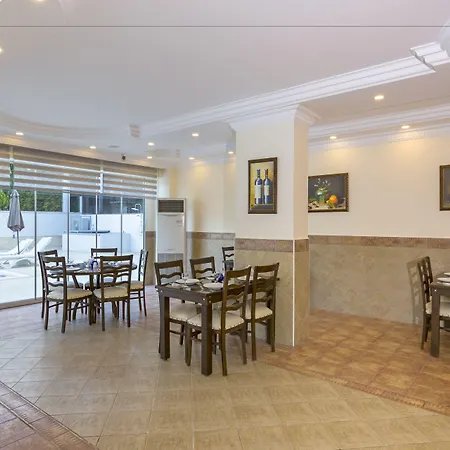 فندق Forest Park