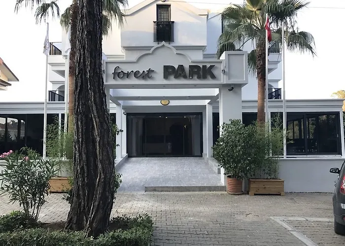 Forest Park 3* קמר