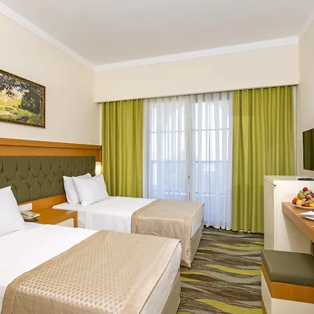 Forest Park Отель 3*